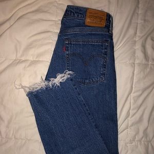 Levi’s Wedgie Straight